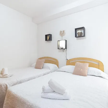 2 Bedroom In *